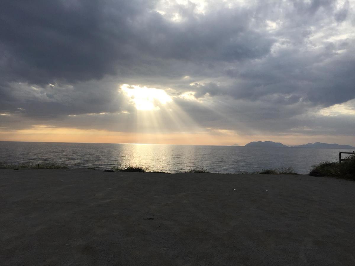 Le Casette Di Ponente Milazzo Eksteriør billede
