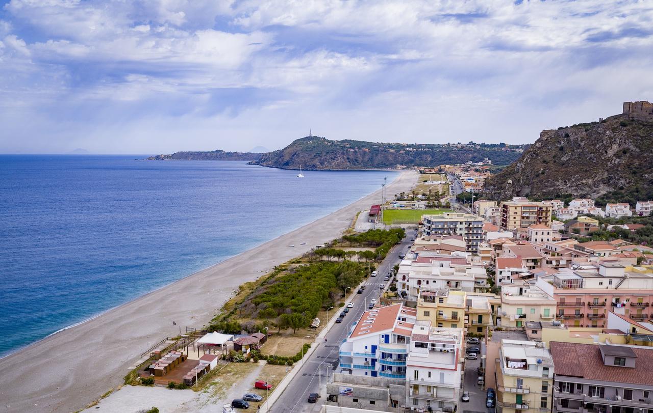 Le Casette Di Ponente Milazzo Eksteriør billede